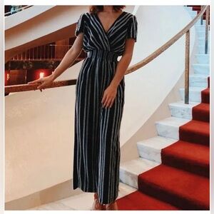 Anthropologie Dolan Canovas Striped Wide Leg Jumpsuit S Blue Pockets V-Neck USA